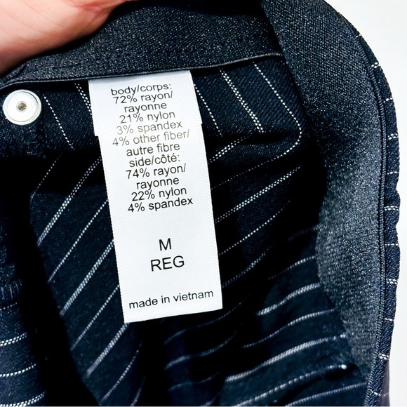 MAURICES Pull on skinny ankle black striped pants - Picture 9 of 9